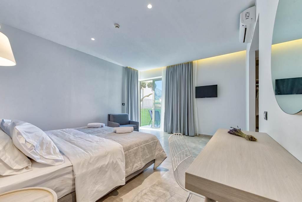 Hotel Semes Argassi Zewnętrze zdjęcie